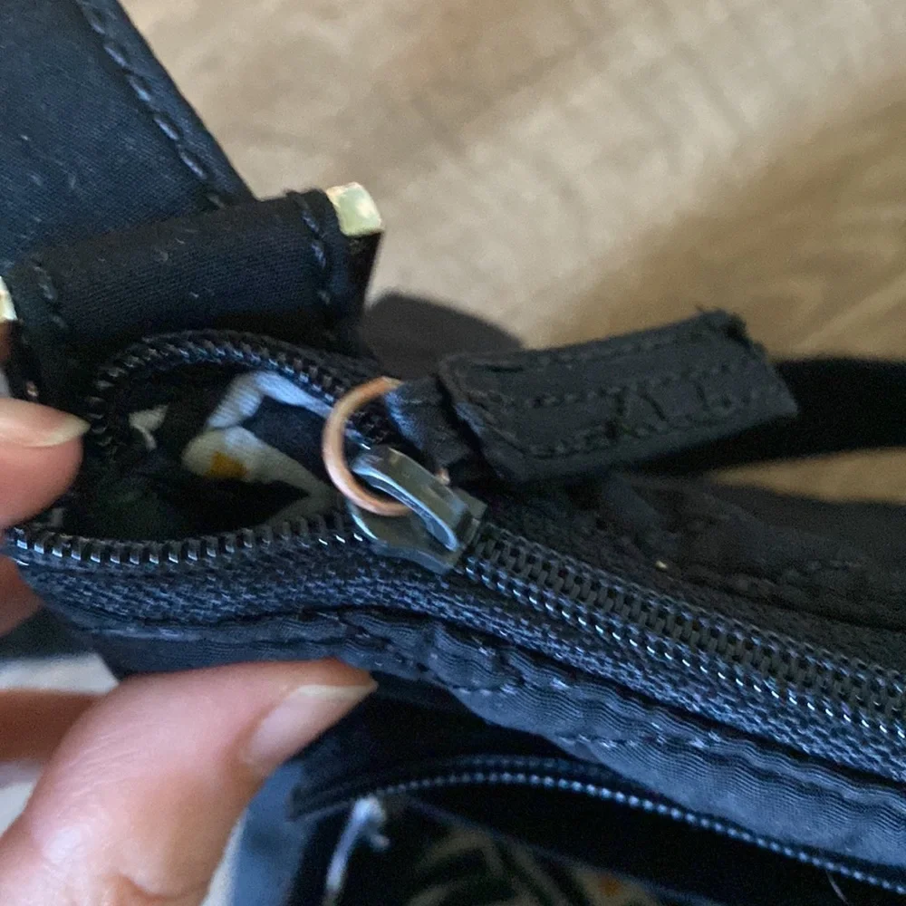 Vera Bradley Lil Hipster Crossbody Solid black. Small travel wallet purse.
